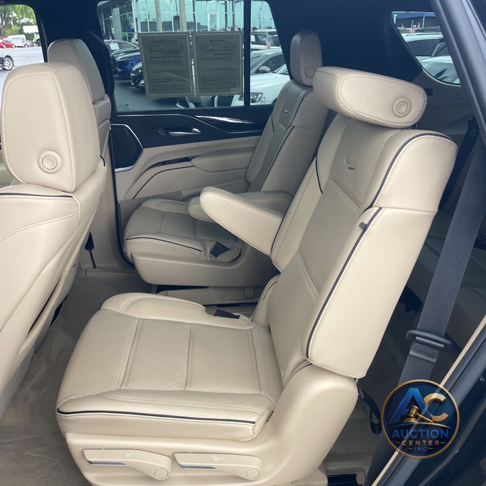 2023 Cadillac Escalade Premium Luxury