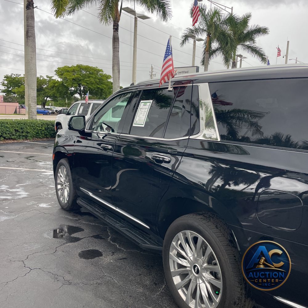 2023 Cadillac Escalade Premium Luxury