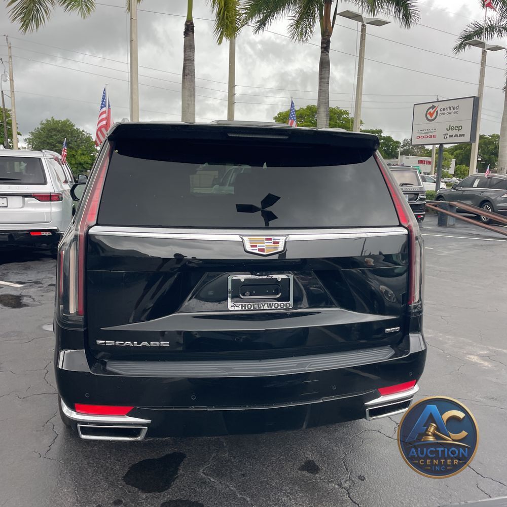 2023 Cadillac Escalade Premium Luxury