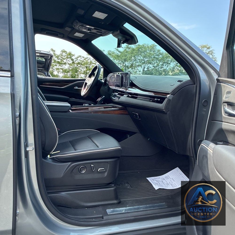 2024 Cadillac Escalade Premium Luxury