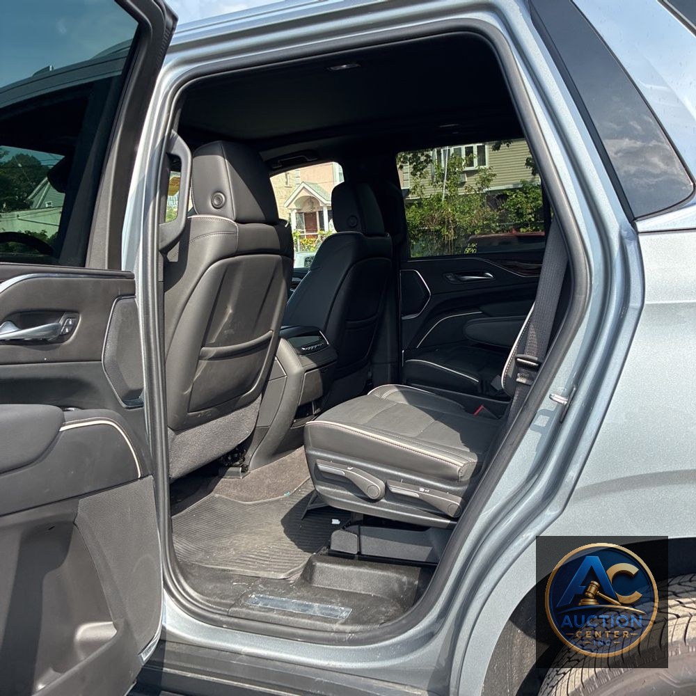 2024 Cadillac Escalade Premium Luxury