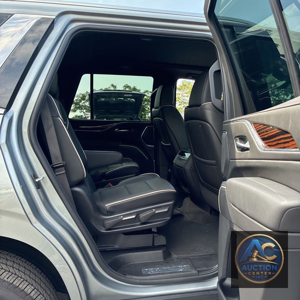 2024 Cadillac Escalade Premium Luxury