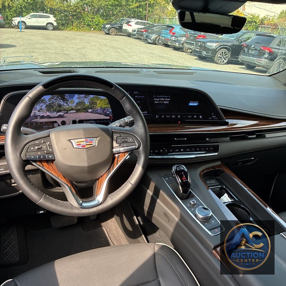 2024 Cadillac Escalade Premium Luxury