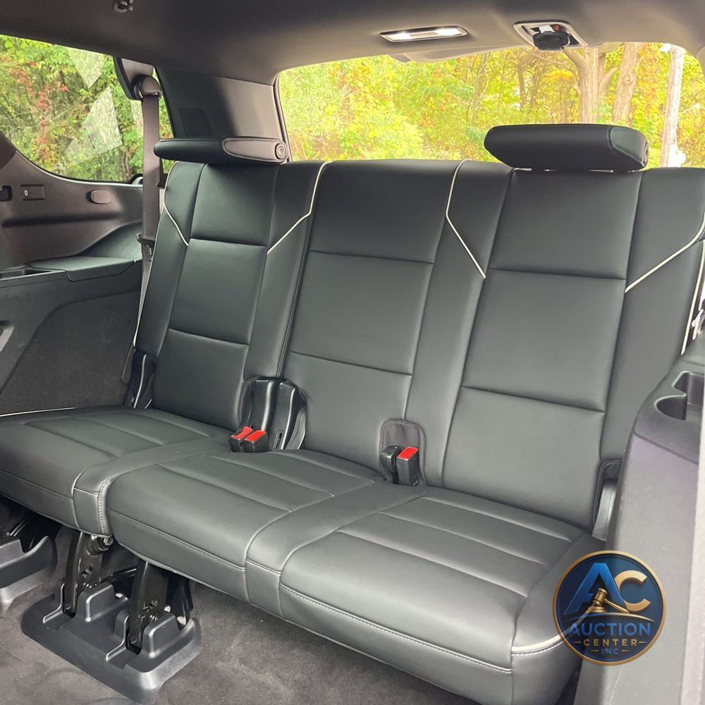 2022 Cadillac Escalade Premium Luxury