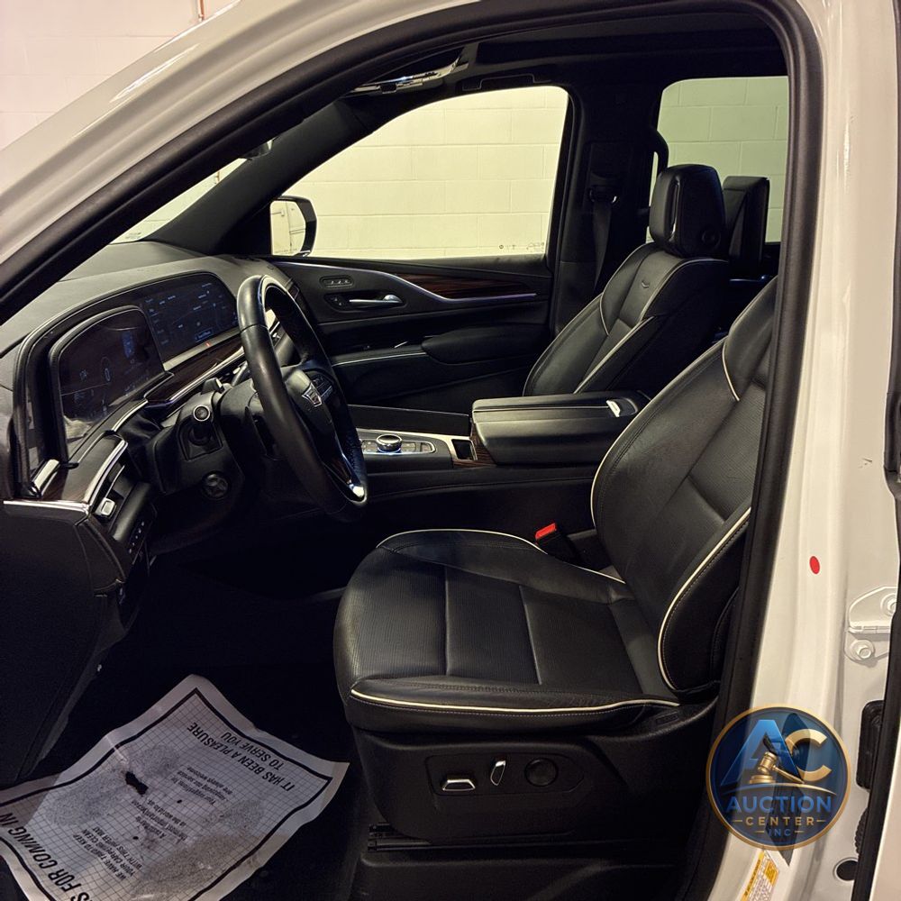 2023 Cadillac Escalade Premium Luxury