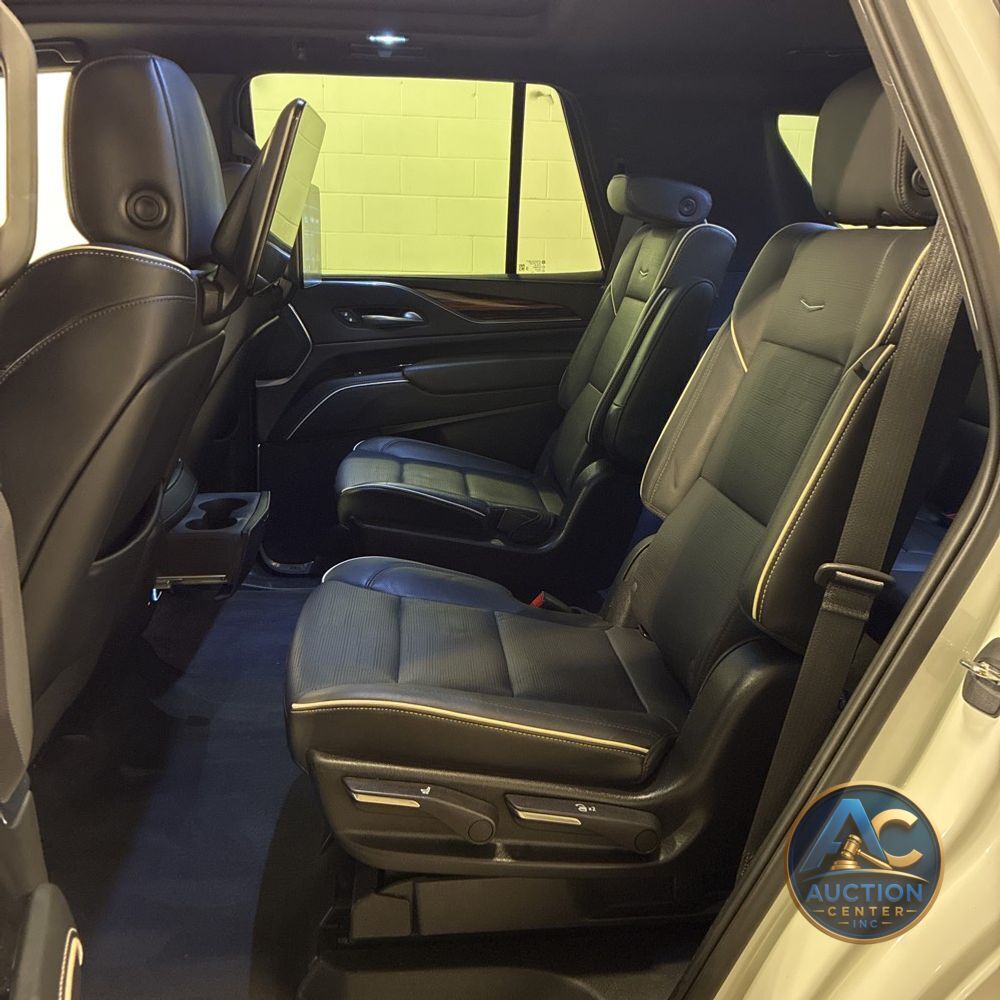 2023 Cadillac Escalade Premium Luxury