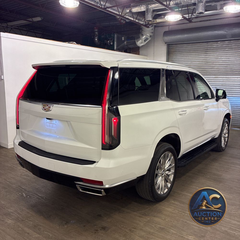 2023 Cadillac Escalade Premium Luxury