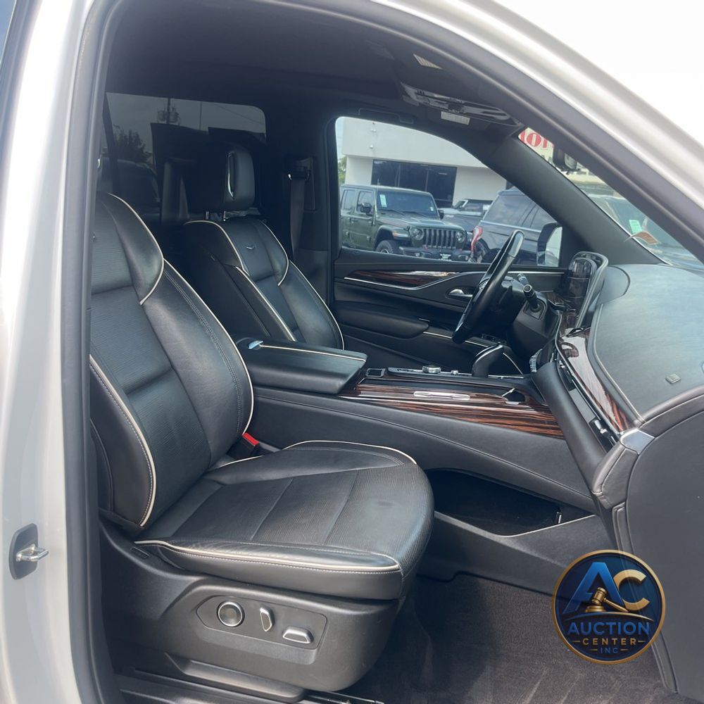 2021 Cadillac Escalade Premium Luxury