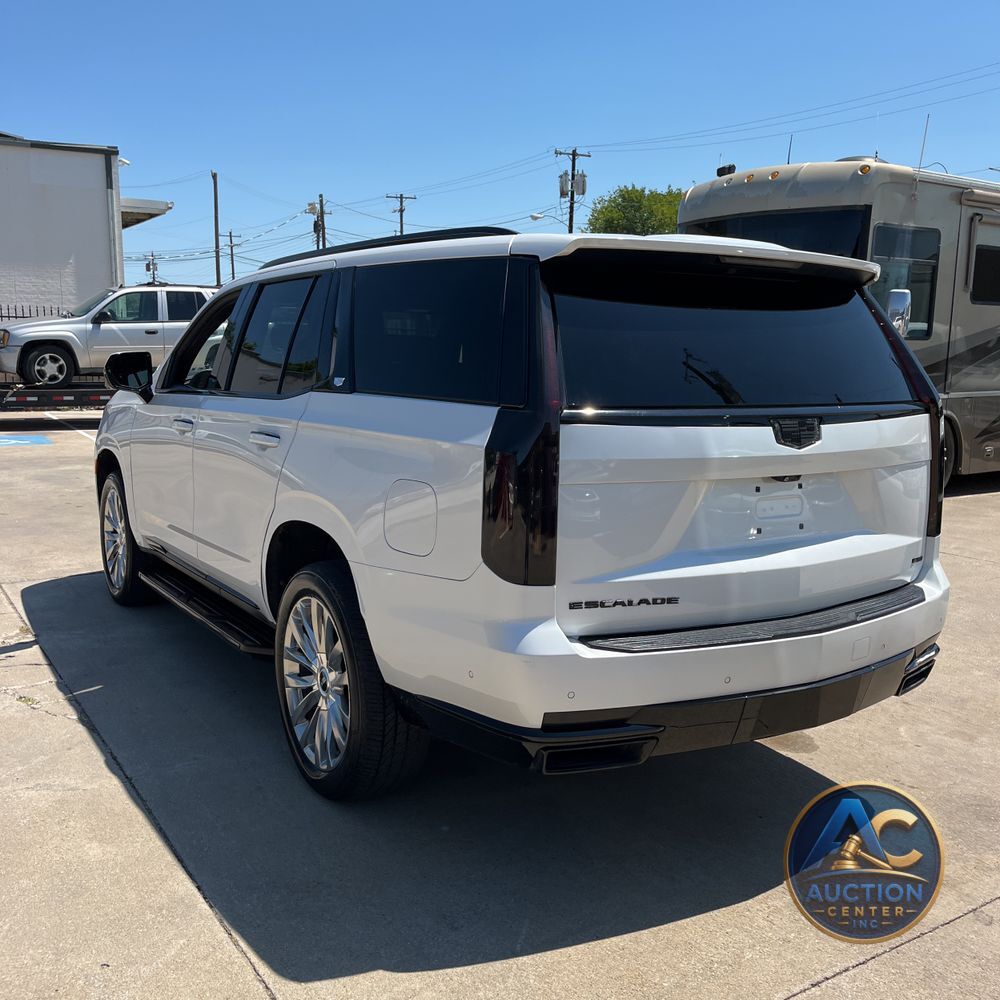 2021 Cadillac Escalade Premium Luxury