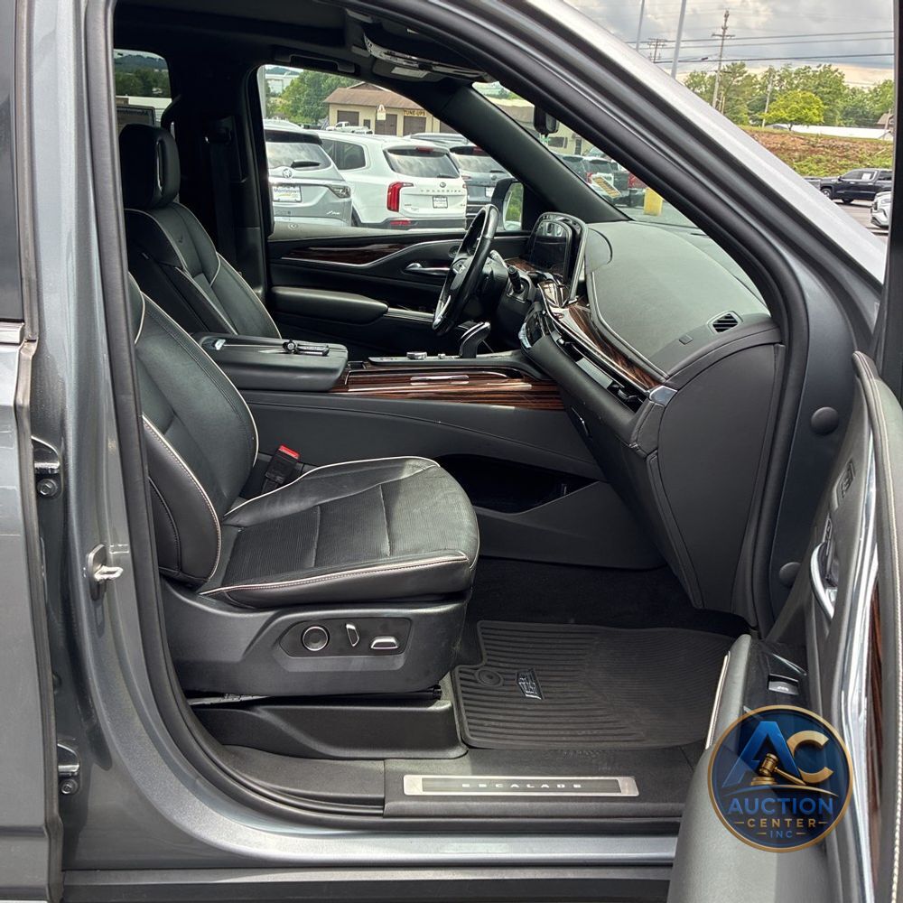2021 Cadillac Escalade Premium Luxury