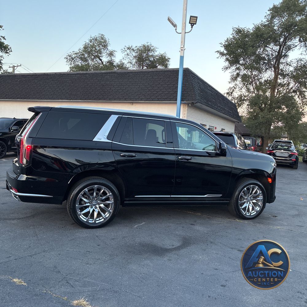 2022 Cadillac Escalade Premium Luxury