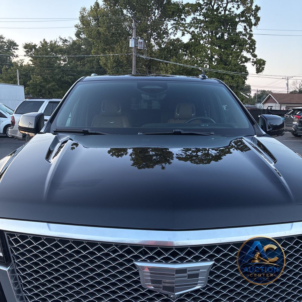 2022 Cadillac Escalade Premium Luxury