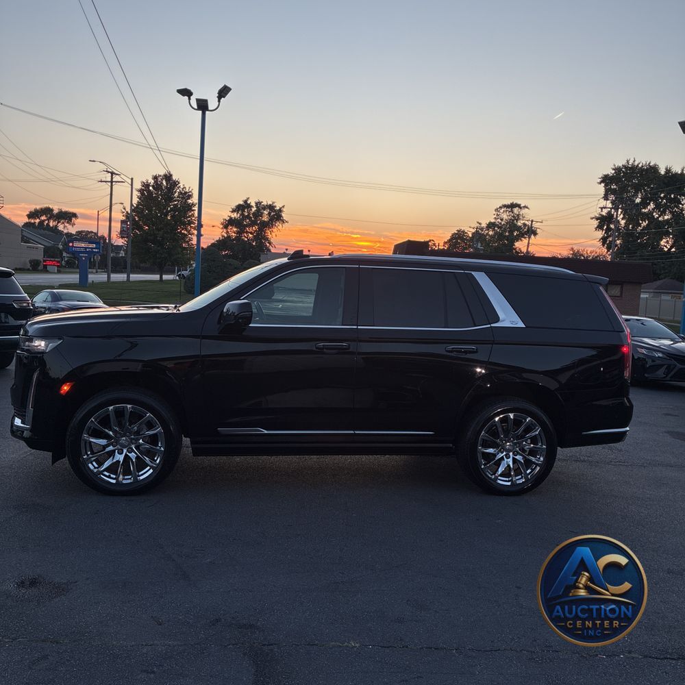 2022 Cadillac Escalade Premium Luxury