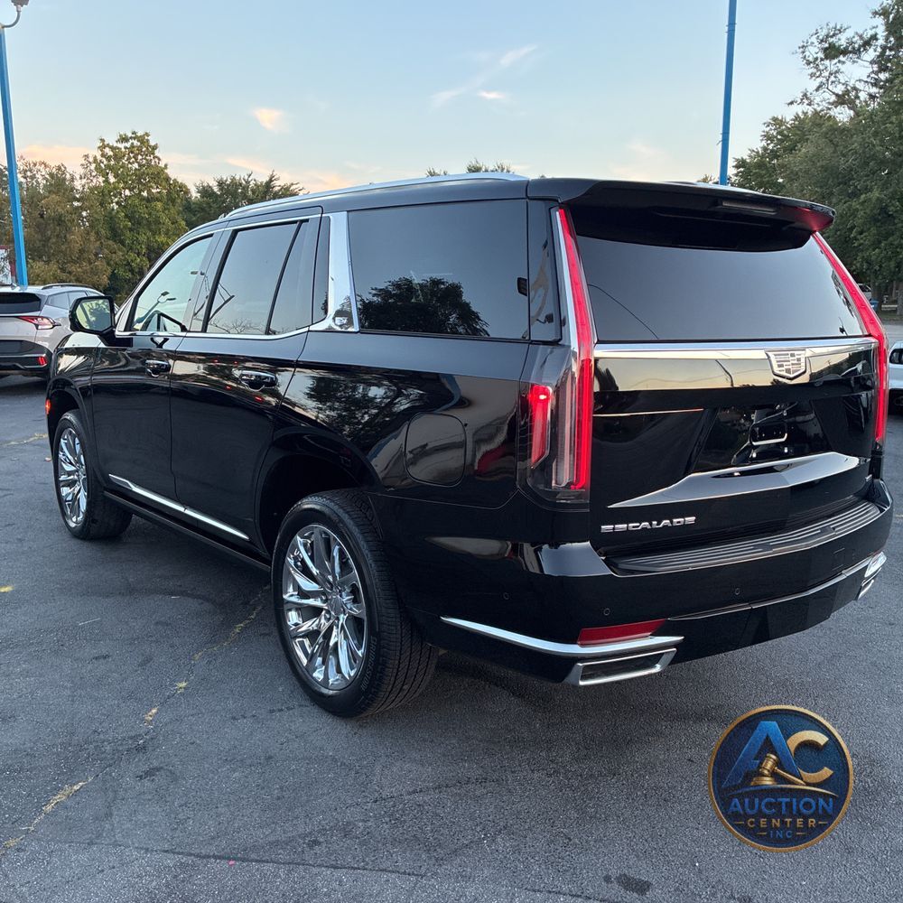 2022 Cadillac Escalade Premium Luxury