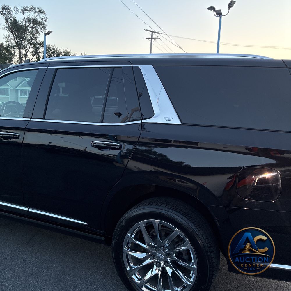 2022 Cadillac Escalade Premium Luxury