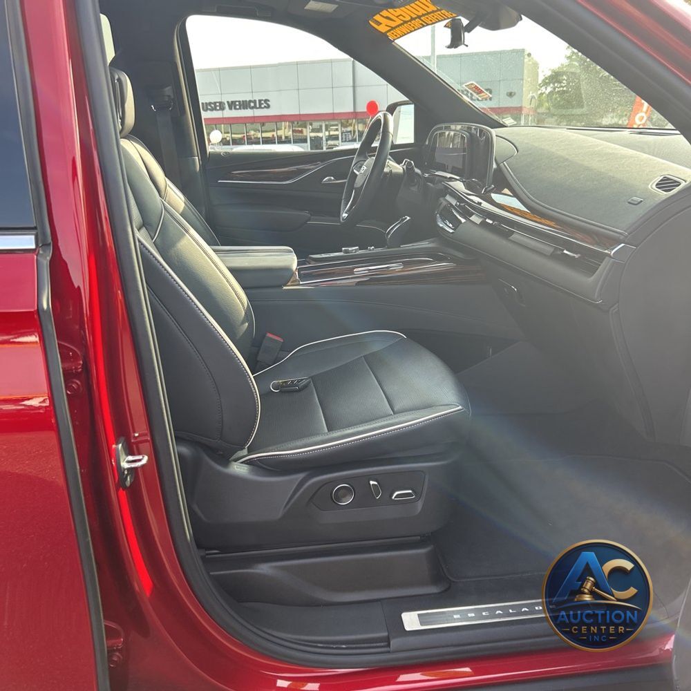2024 Cadillac Escalade Premium Luxury