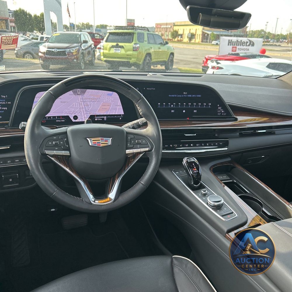 2024 Cadillac Escalade Premium Luxury