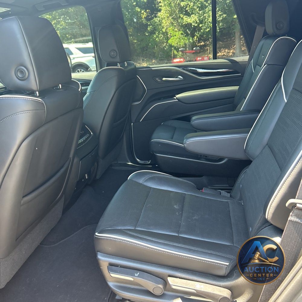 2021 Cadillac Escalade Sport