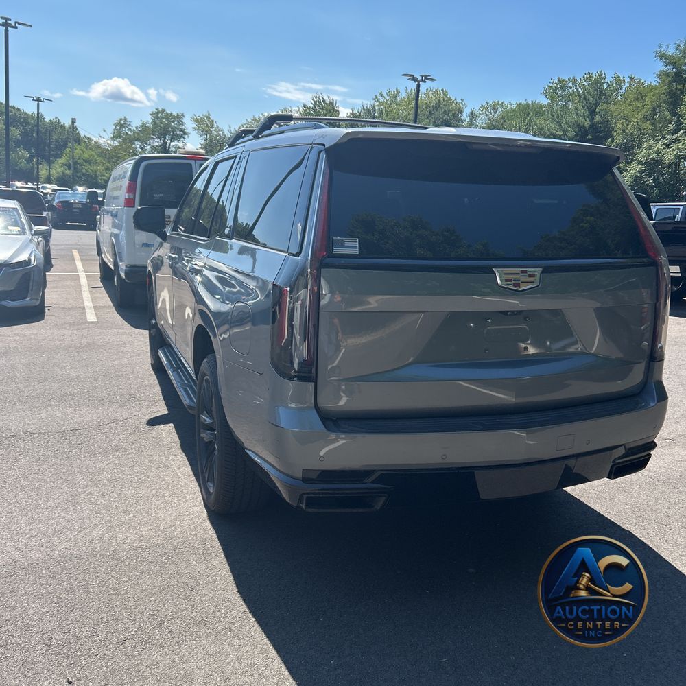 2021 Cadillac Escalade Sport