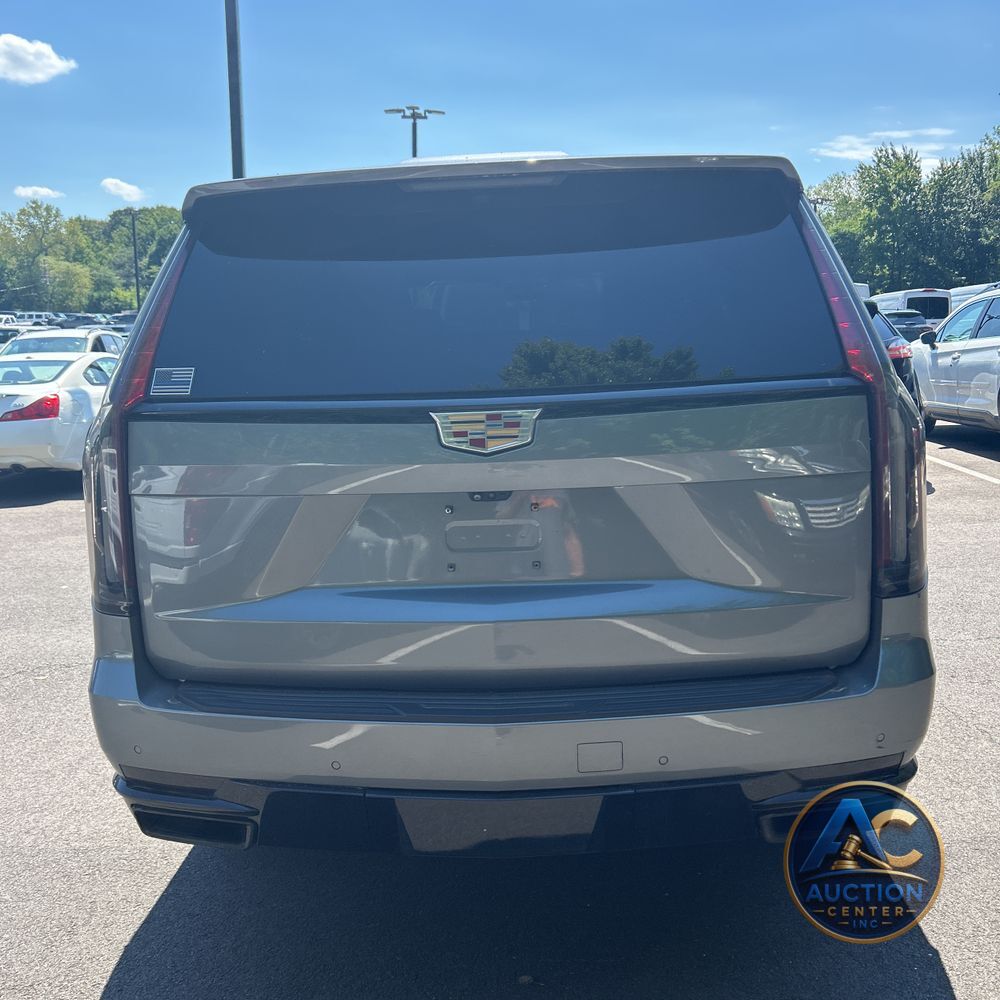 2021 Cadillac Escalade Sport
