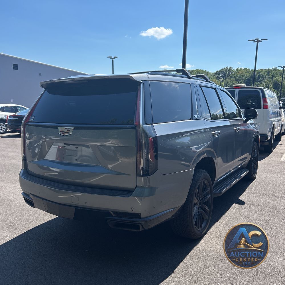 2021 Cadillac Escalade Sport
