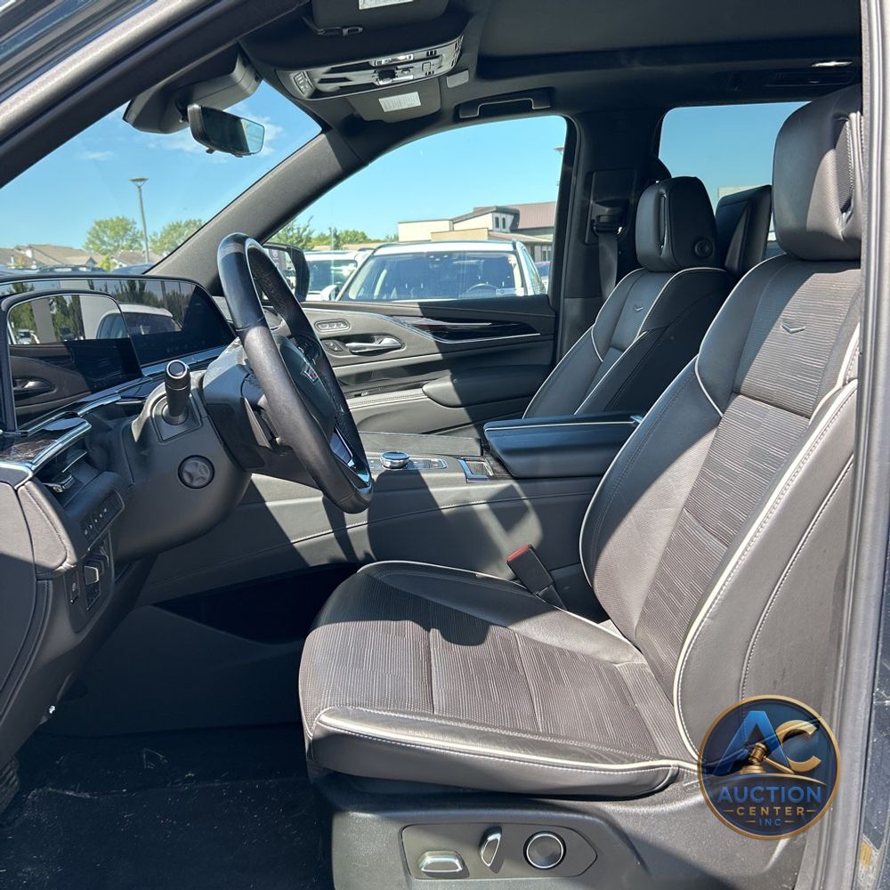2021 Cadillac Escalade Sport