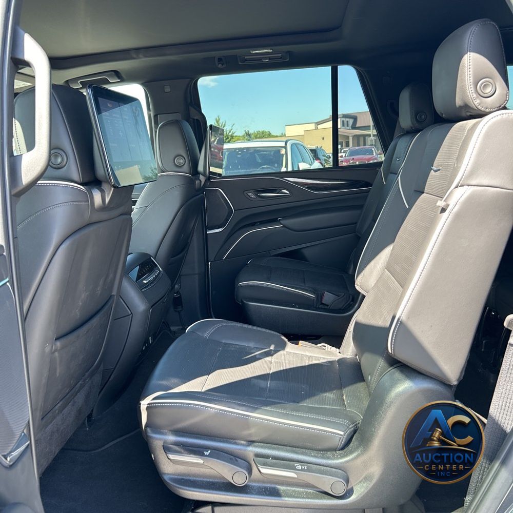 2021 Cadillac Escalade Sport