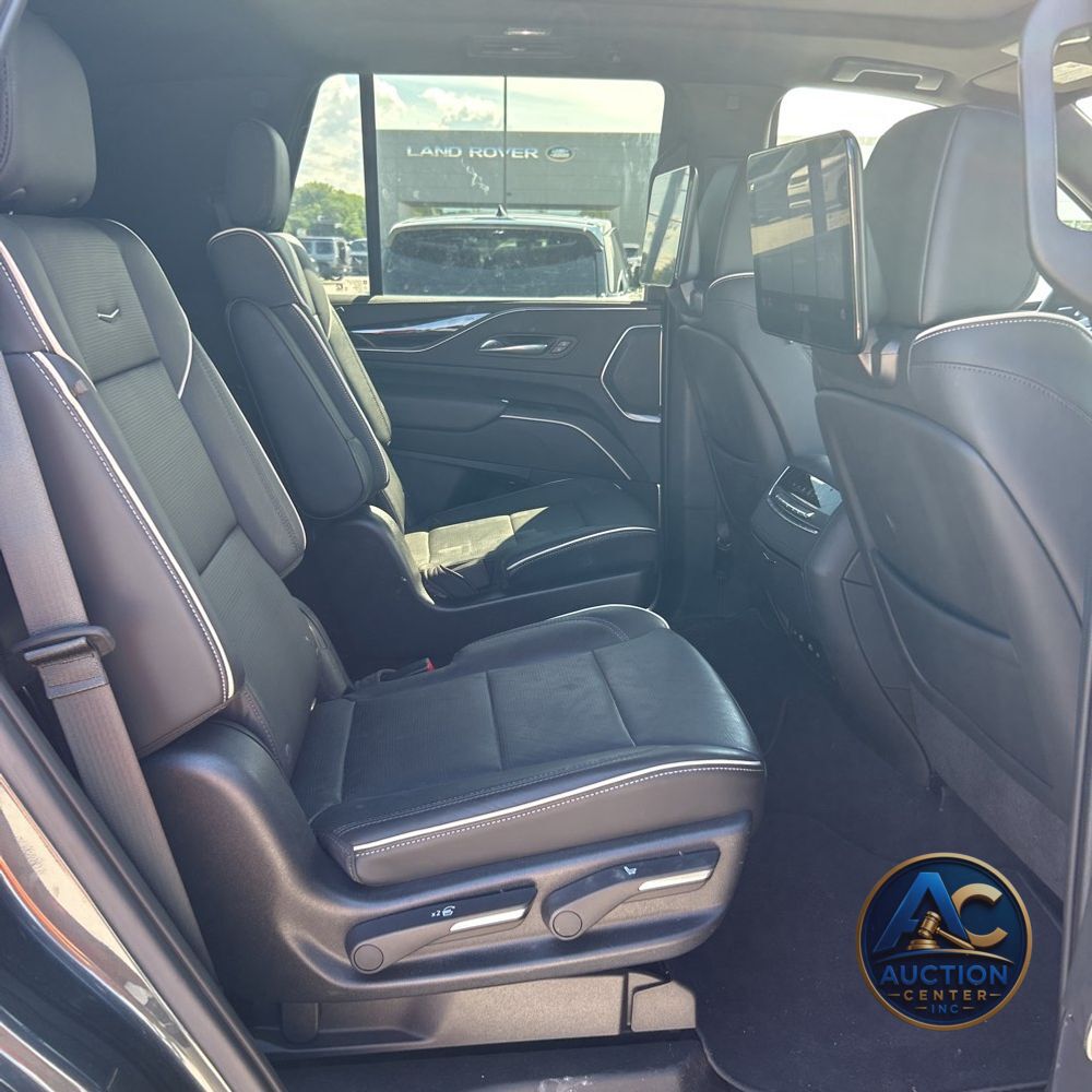2021 Cadillac Escalade Sport