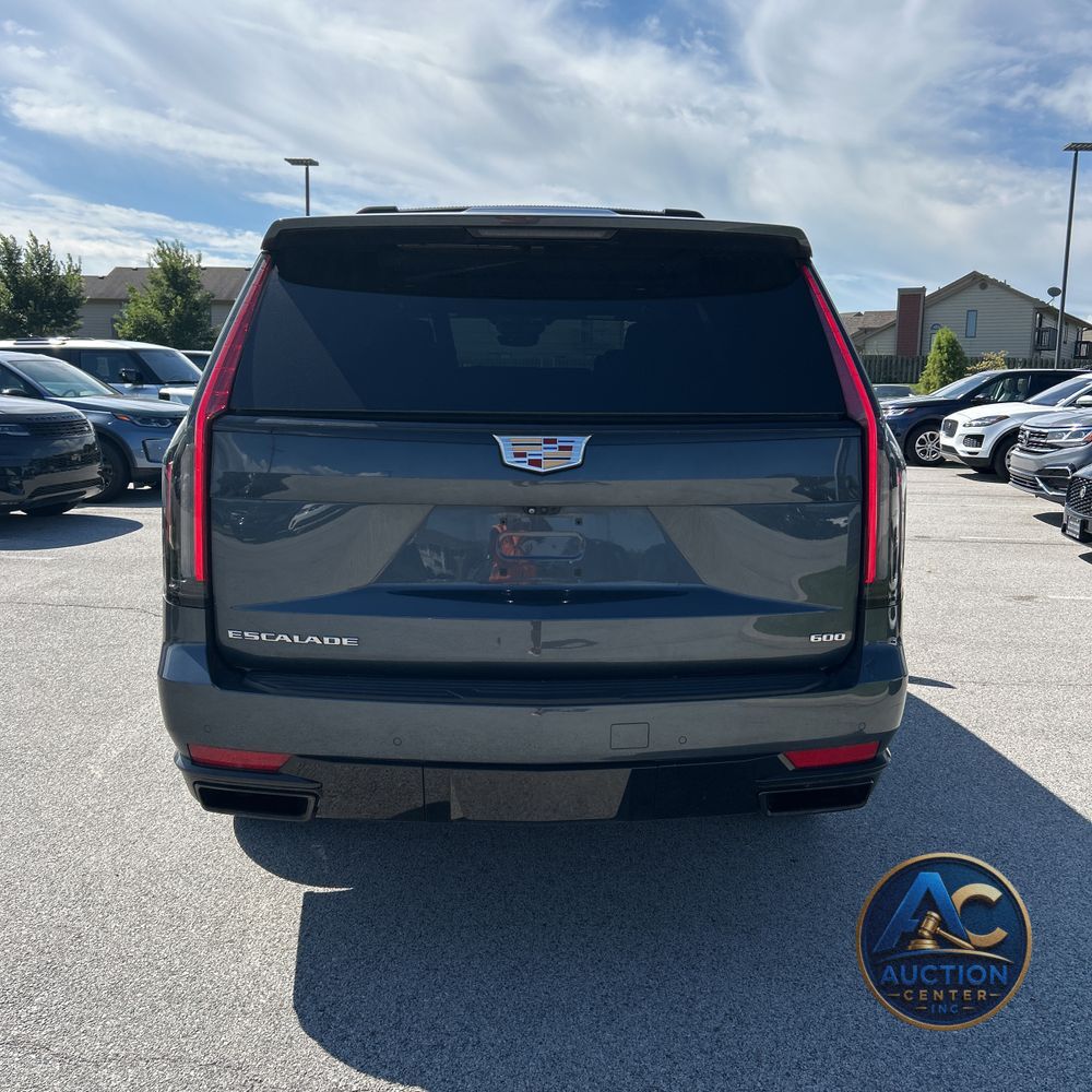 2021 Cadillac Escalade Sport
