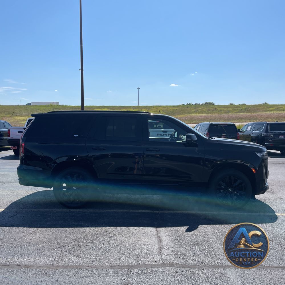 2021 Cadillac Escalade Sport