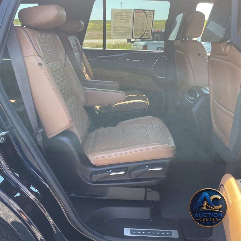 2021 Cadillac Escalade Sport
