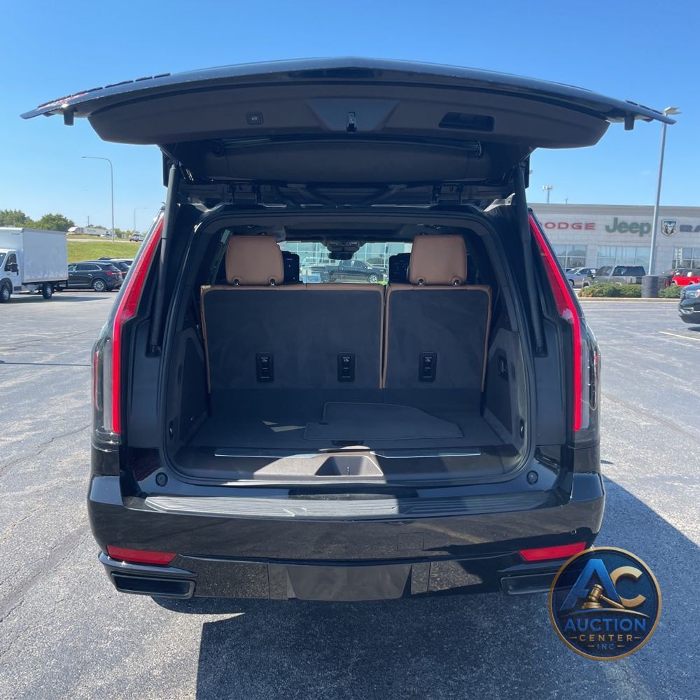 2021 Cadillac Escalade Sport