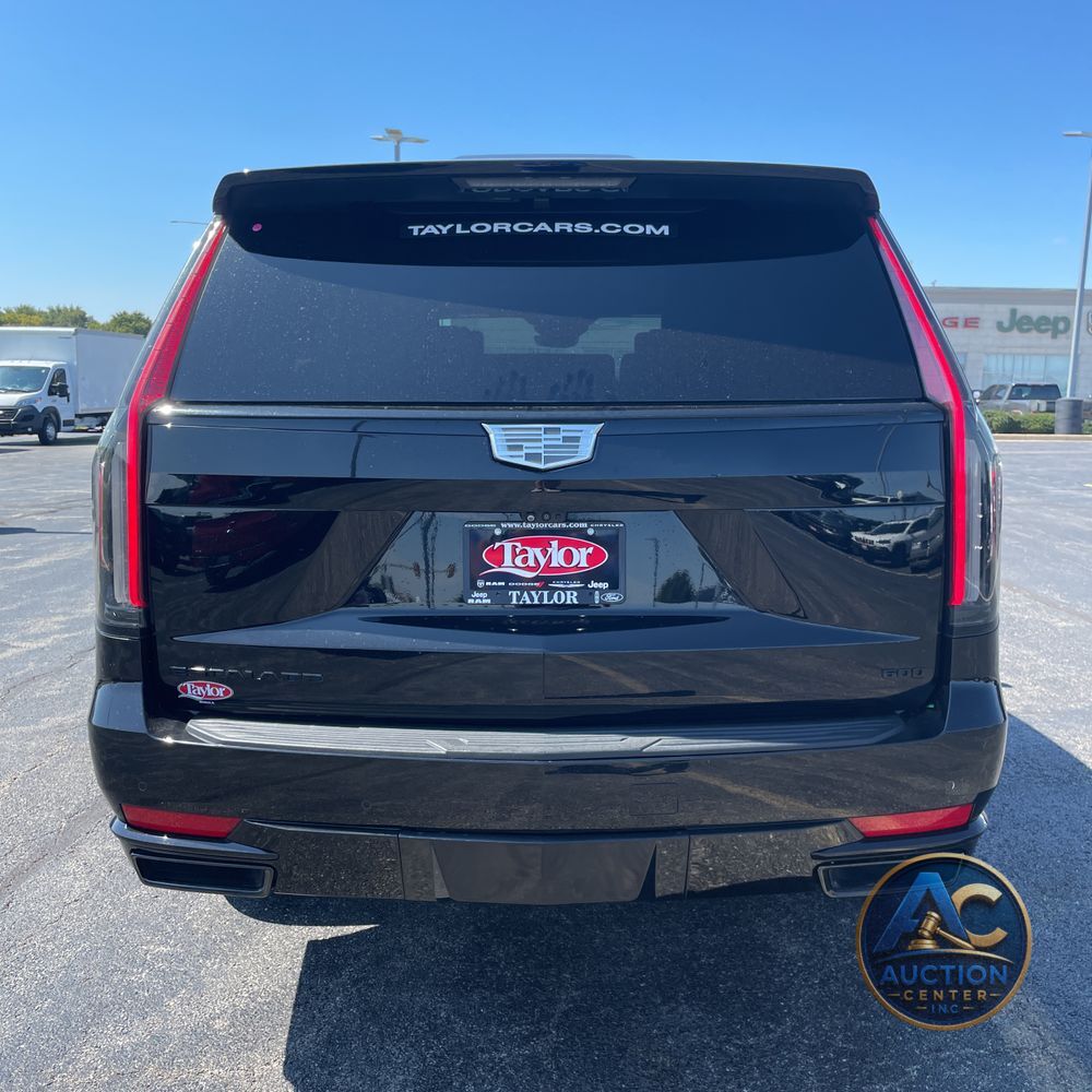 2021 Cadillac Escalade Sport
