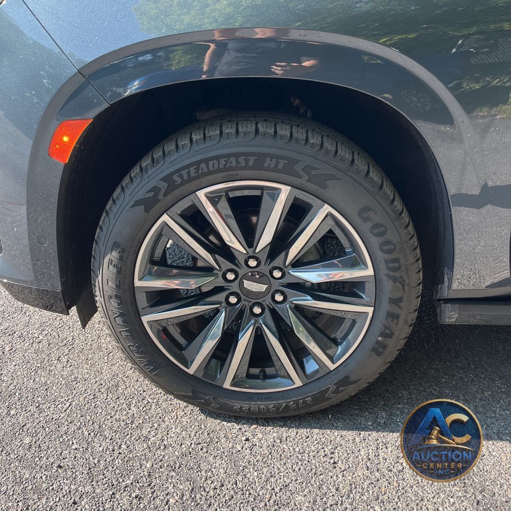 2021 Cadillac Escalade Sport