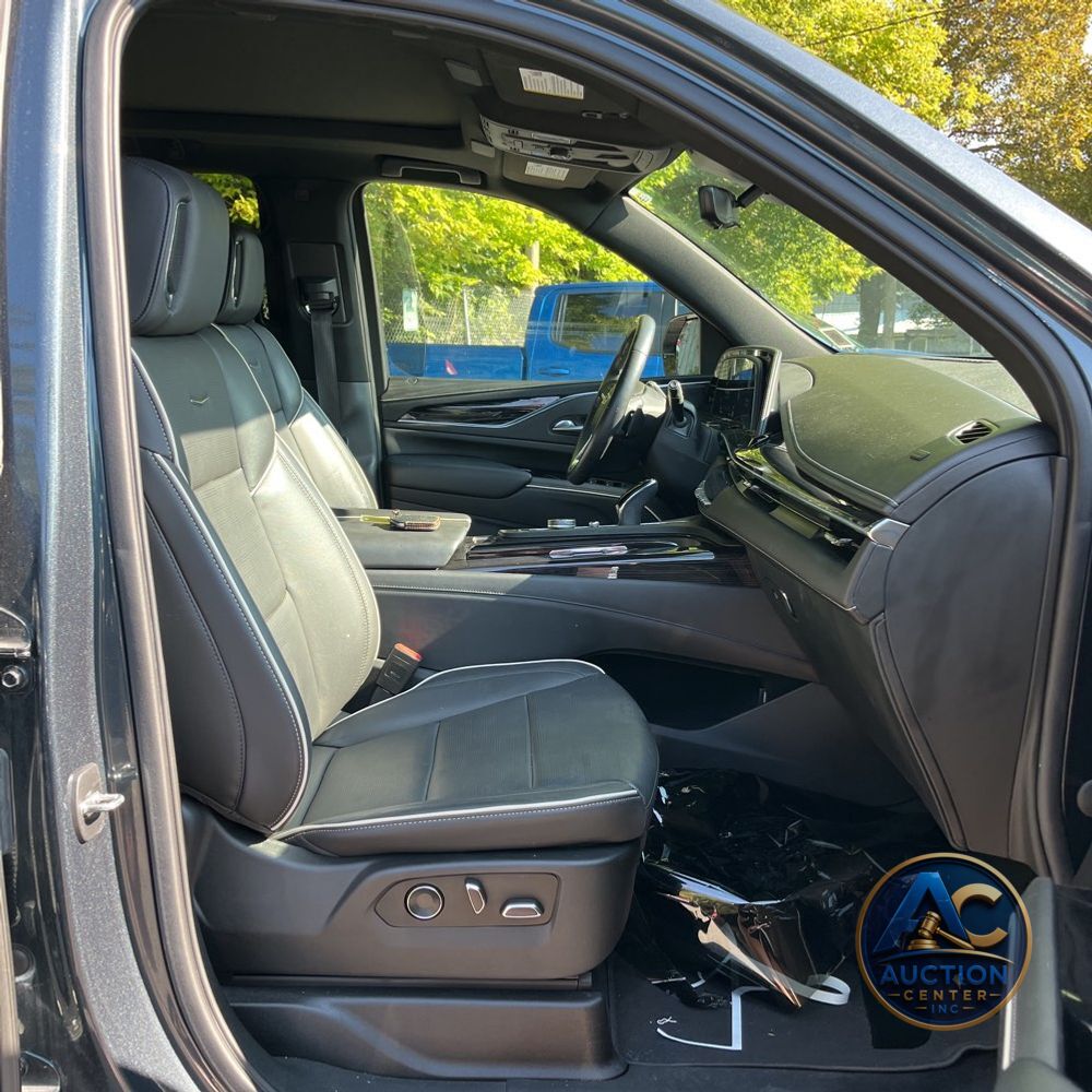 2021 Cadillac Escalade Sport