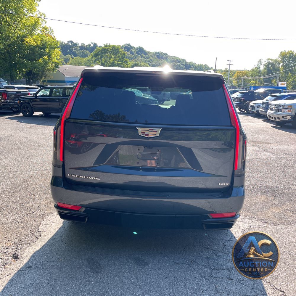 2021 Cadillac Escalade Sport