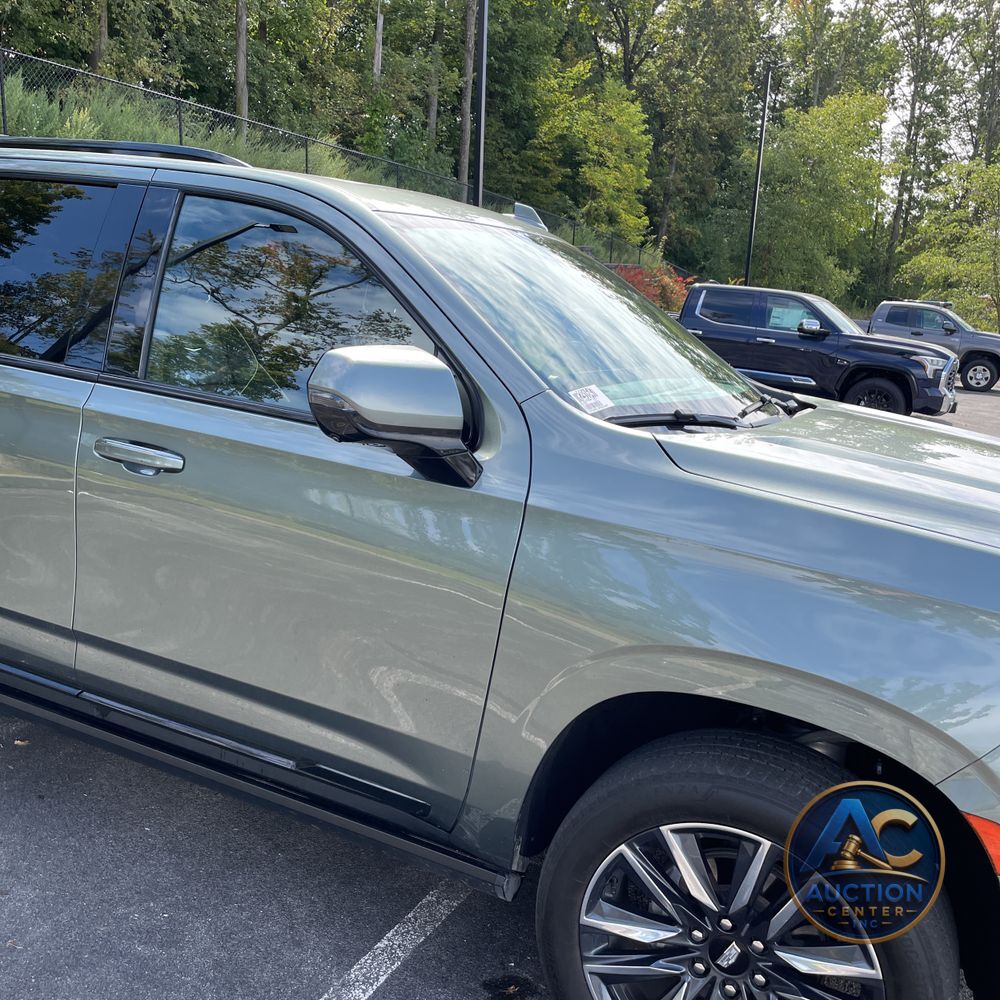2023 Cadillac Escalade Sport