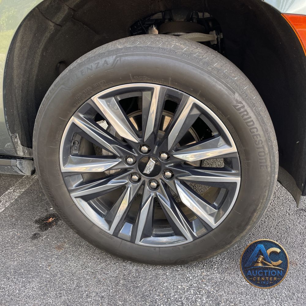 2023 Cadillac Escalade Sport