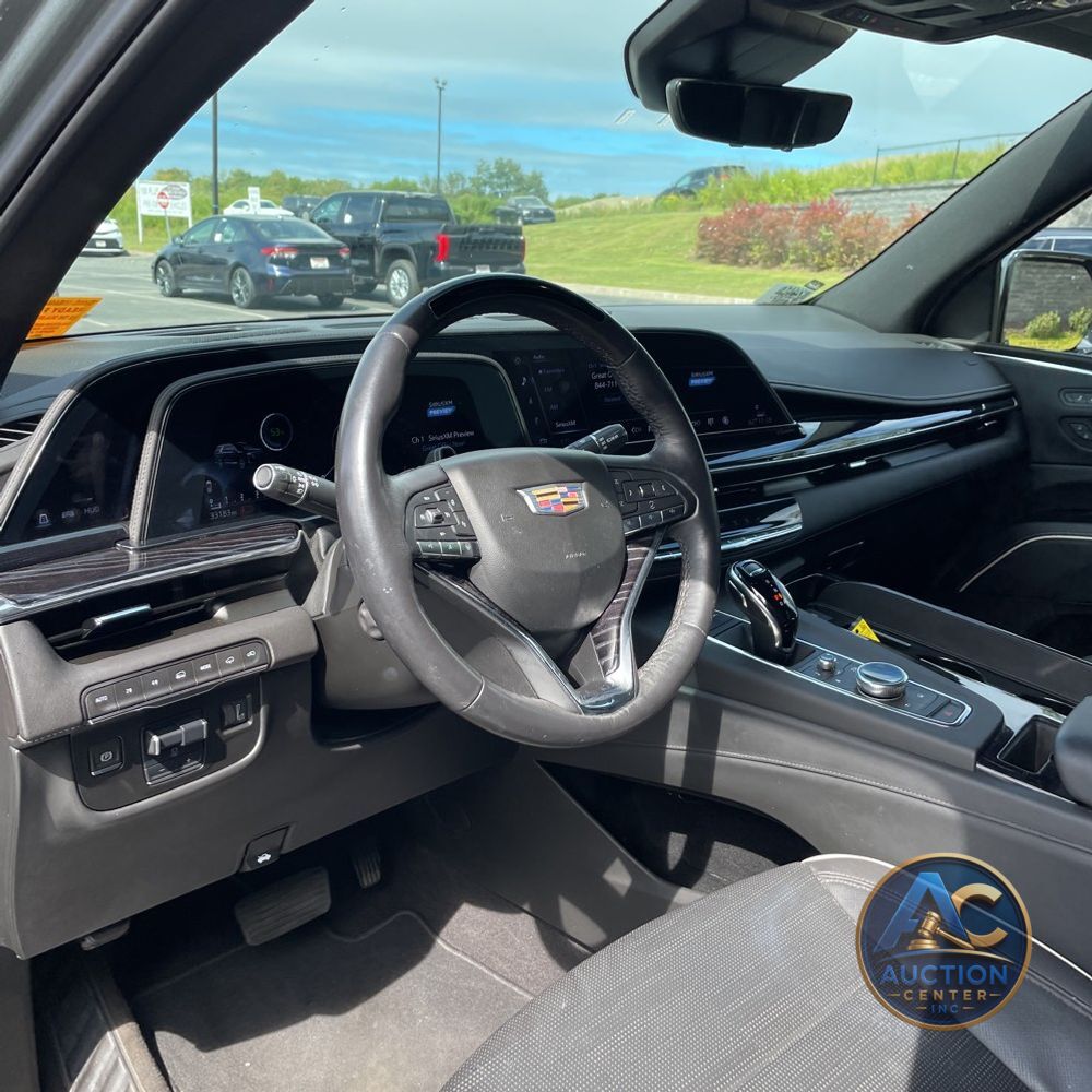 2023 Cadillac Escalade Sport