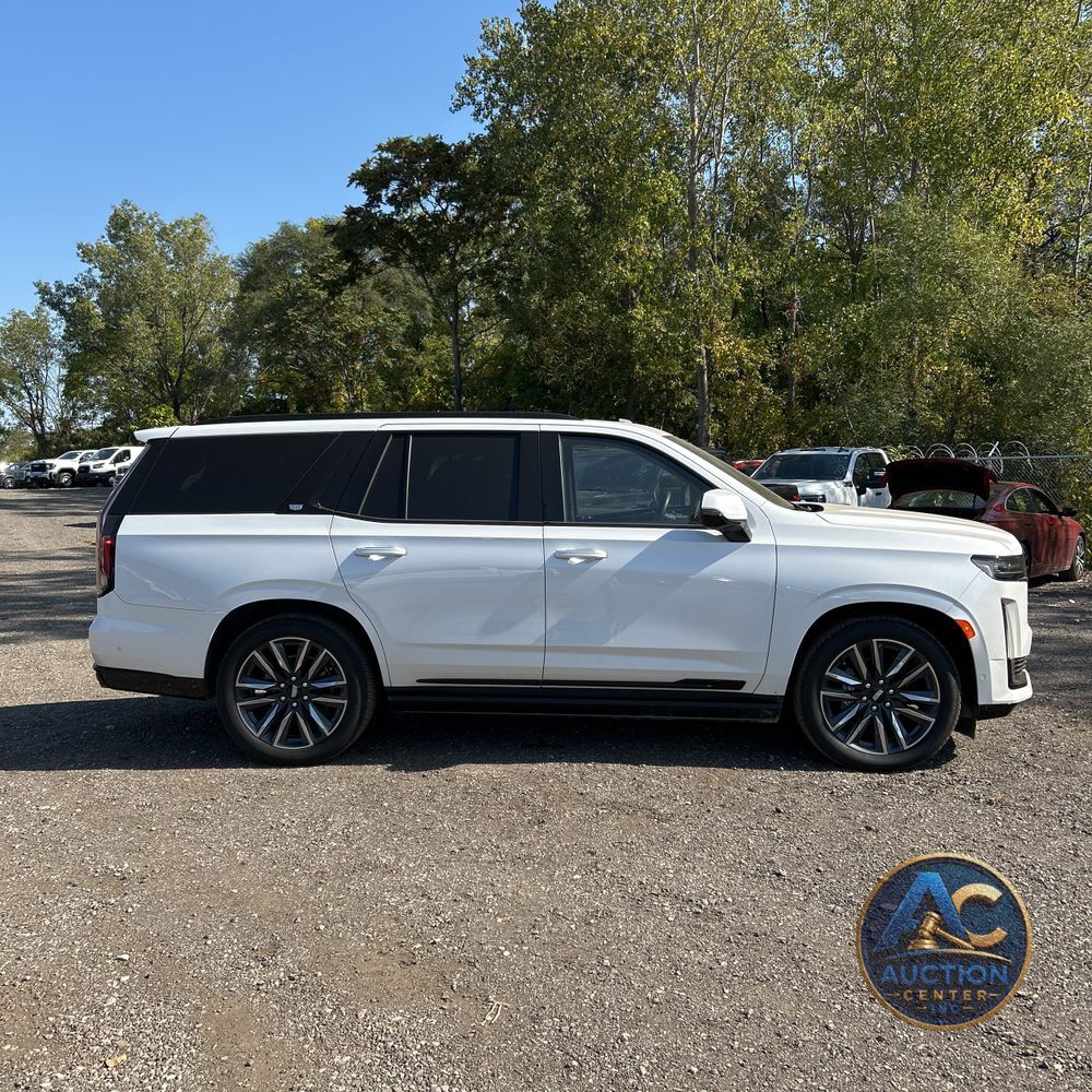 2024 Cadillac Escalade Sport