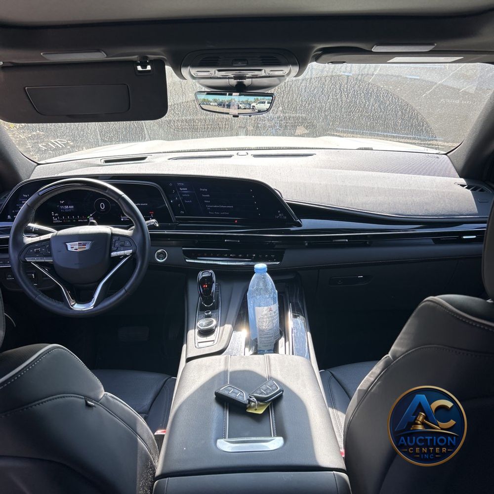 2024 Cadillac Escalade Sport