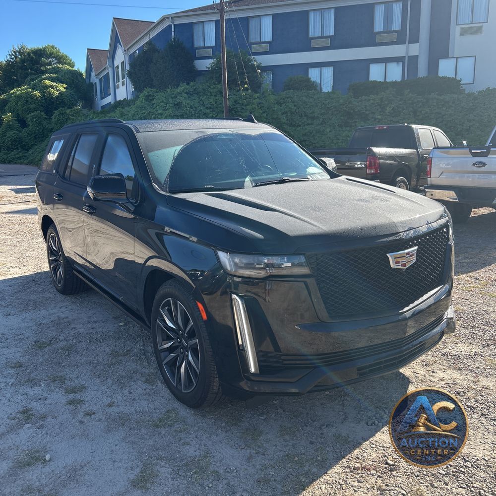 2022 Cadillac Escalade Sport