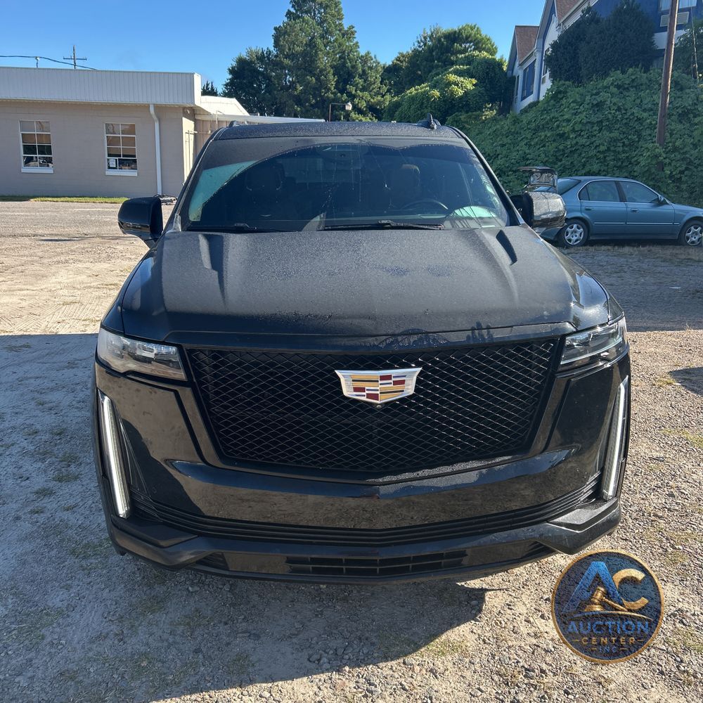 2022 Cadillac Escalade Sport