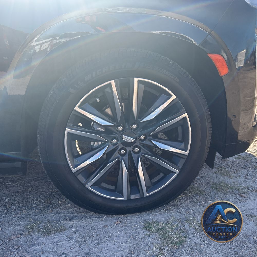 2022 Cadillac Escalade Sport