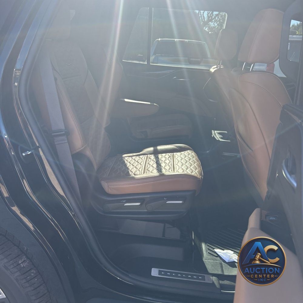 2022 Cadillac Escalade Sport