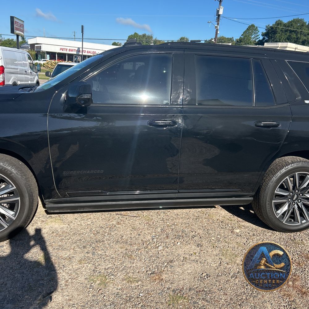 2022 Cadillac Escalade Sport