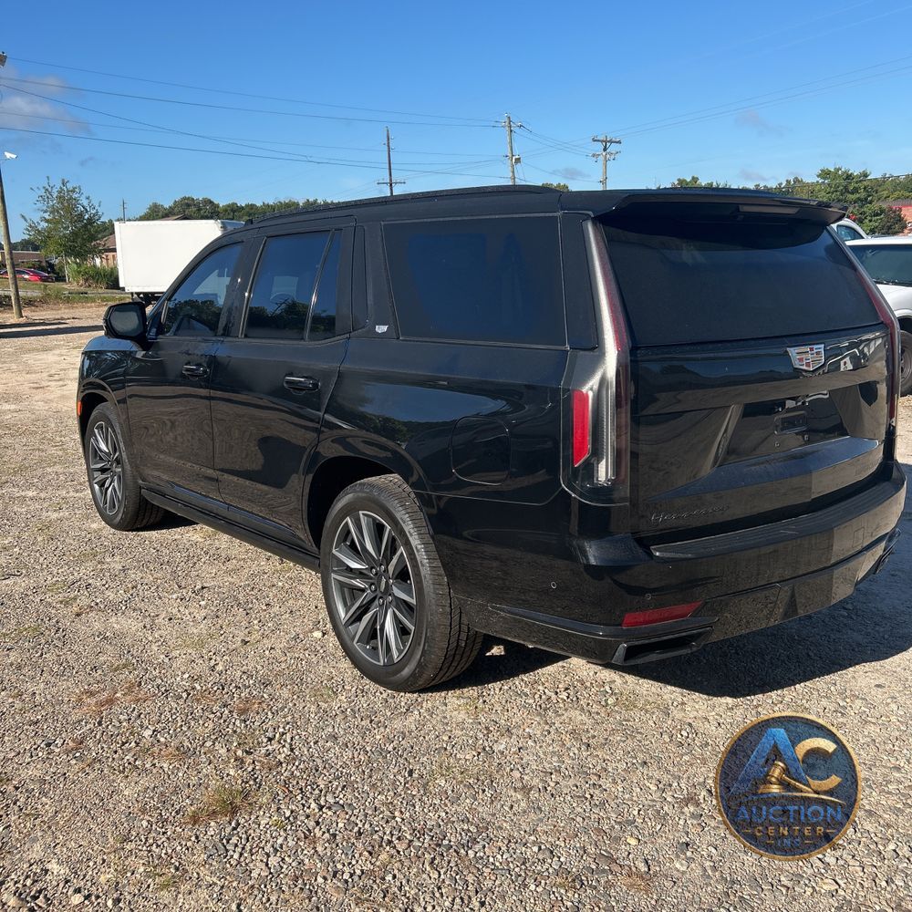 2022 Cadillac Escalade Sport
