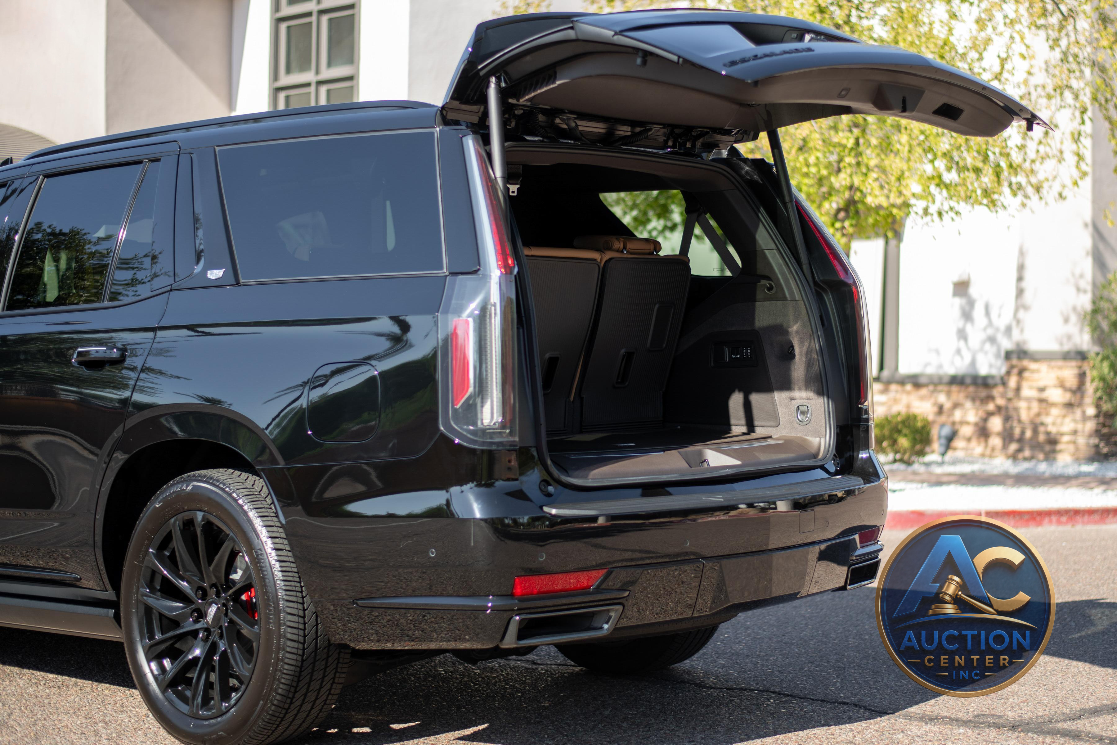 2022023 Cadillac Escalade Sport
