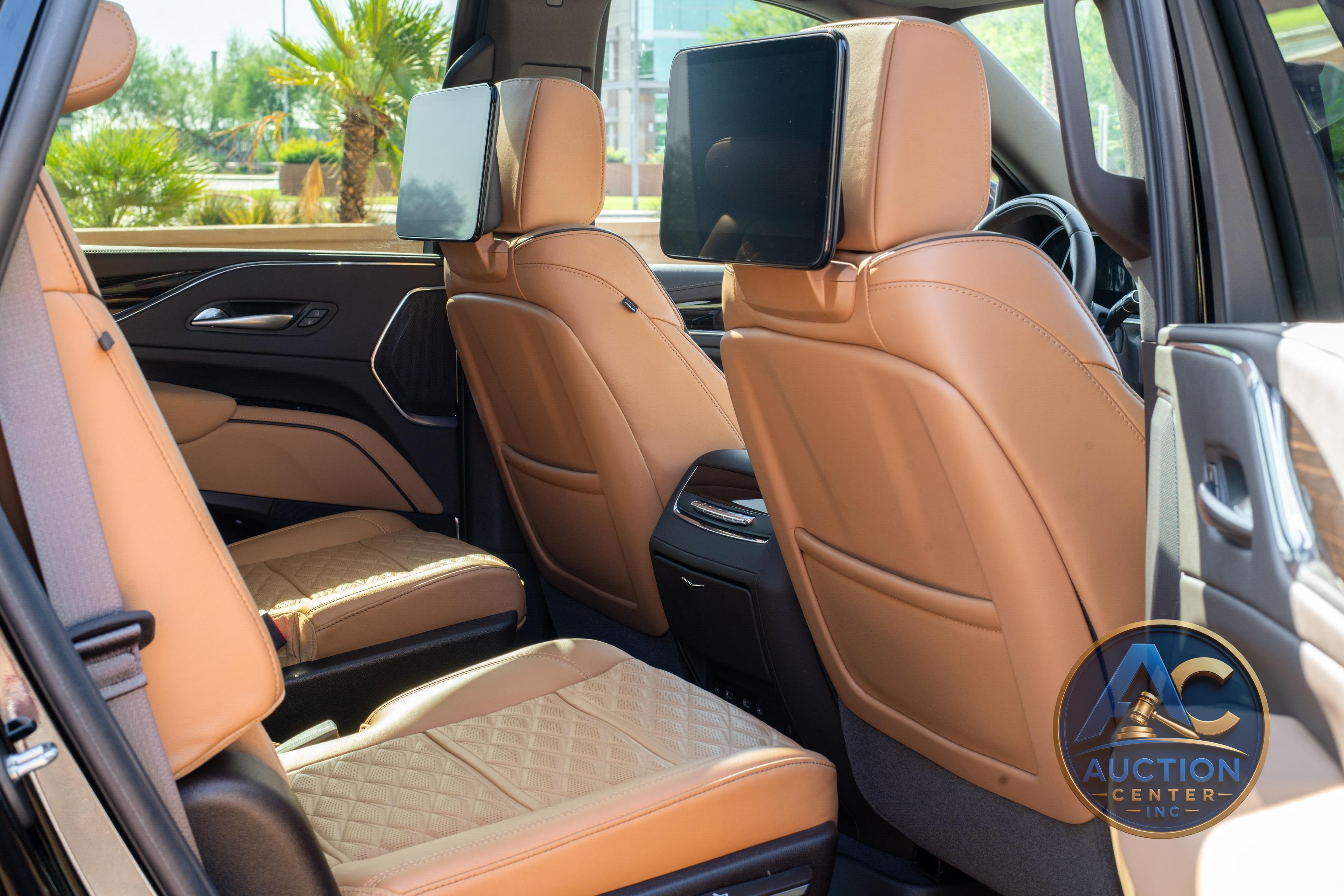 2022023 Cadillac Escalade Sport