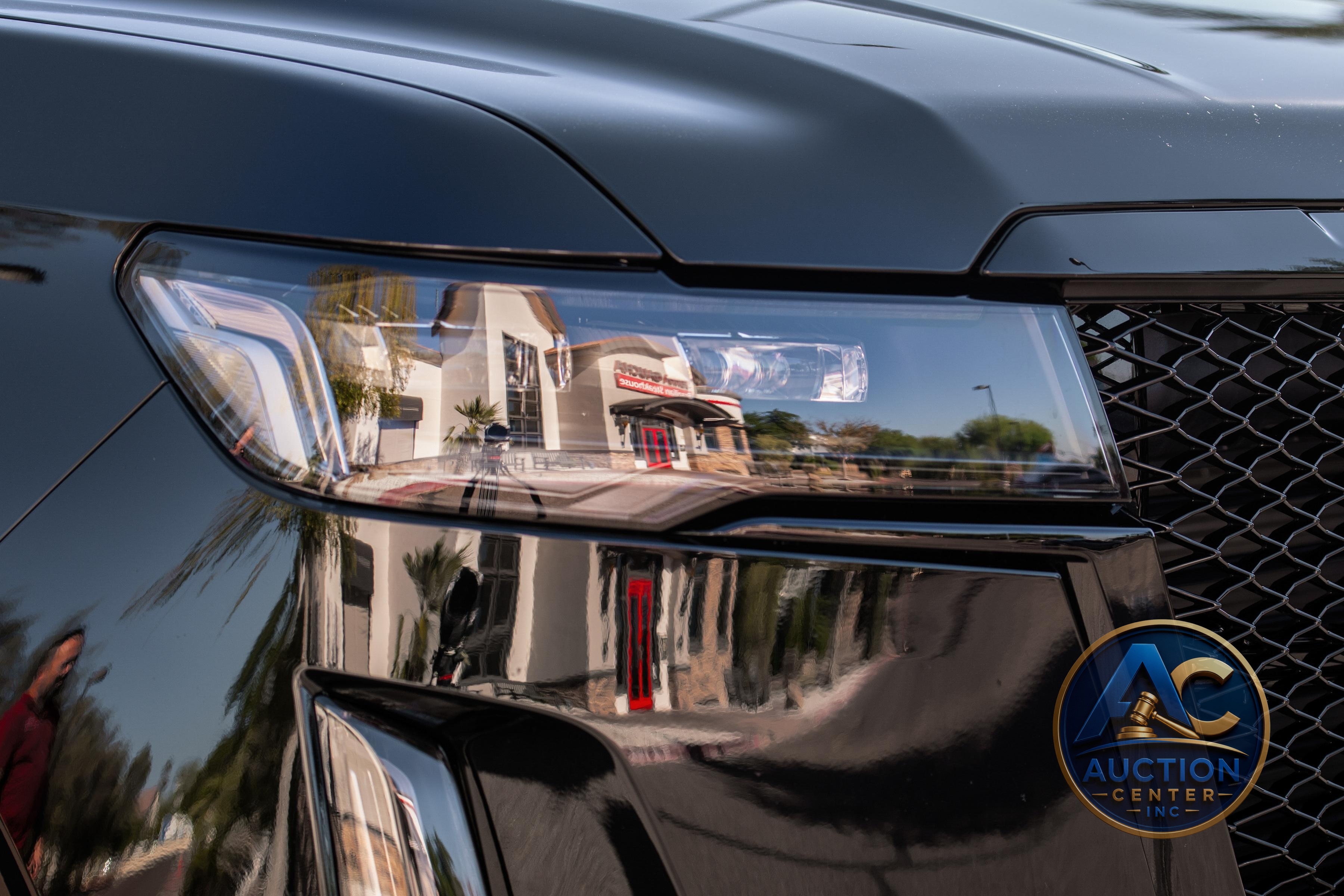 2022023 Cadillac Escalade Sport